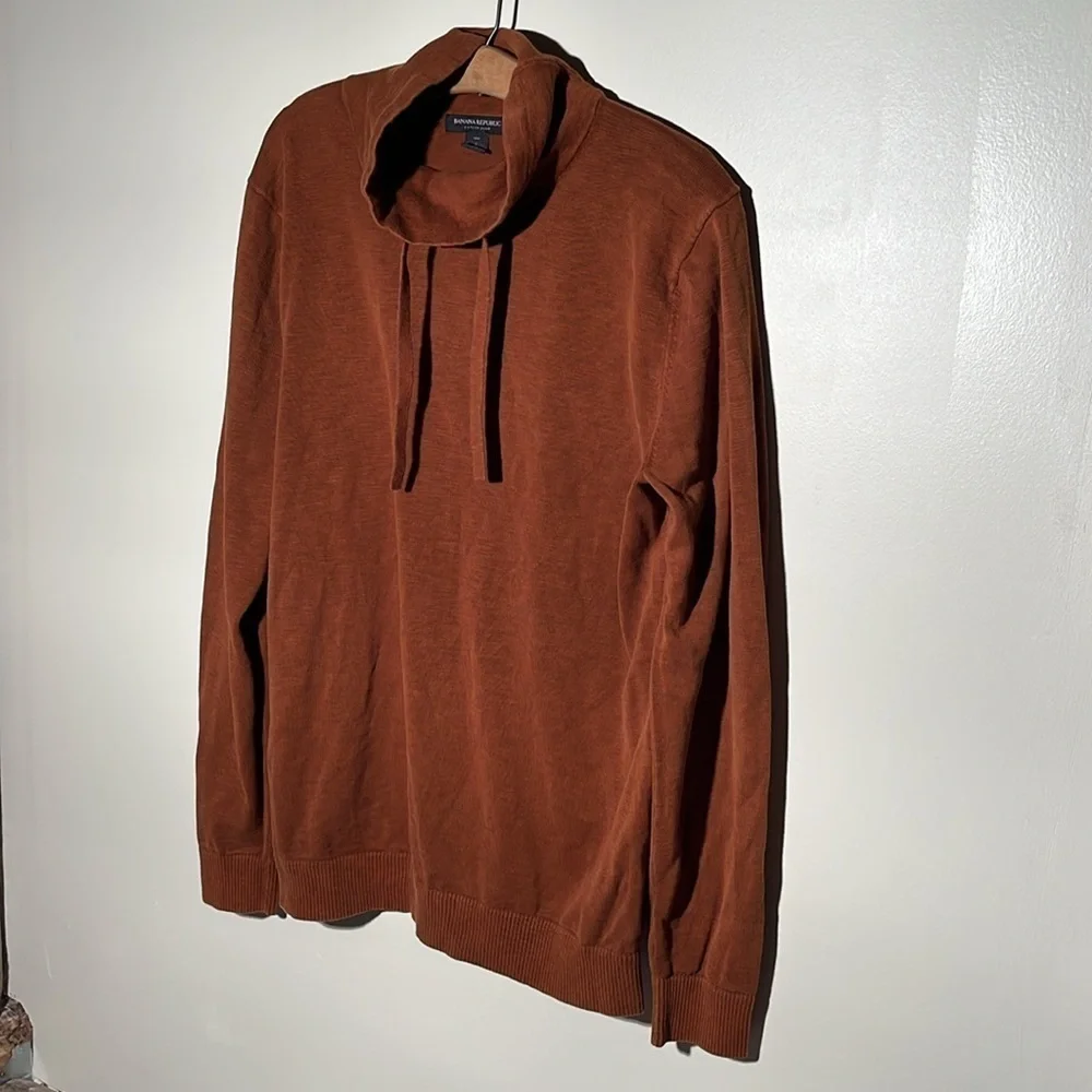 Banana Republic Chestnut Mock Neck Lightweight Sweatshirt